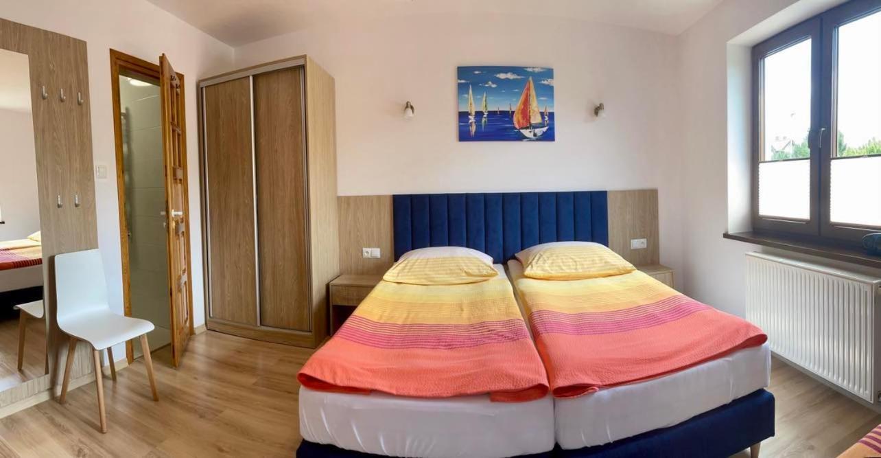 Jantar Hotel Ostrowo  Eksteriør billede